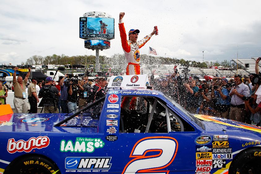 nns harvick martinsville